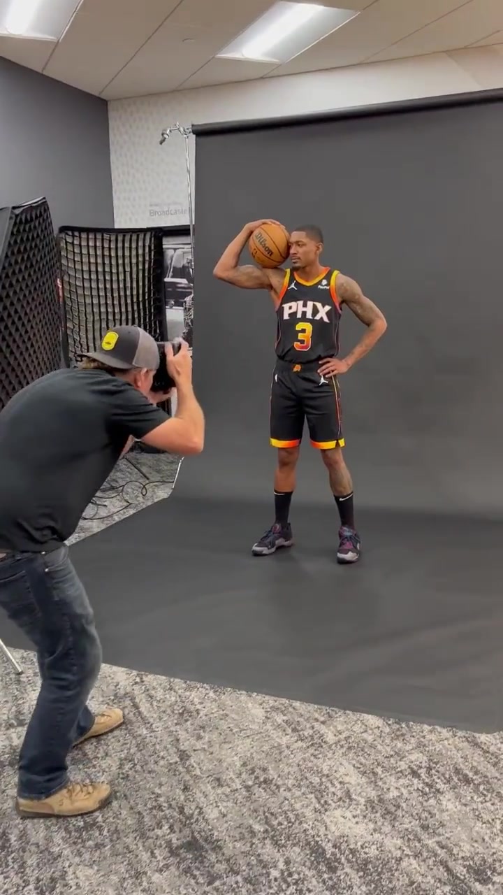 太阳三巨头来袭!比尔拍摄定妆照 别说还挺帅!