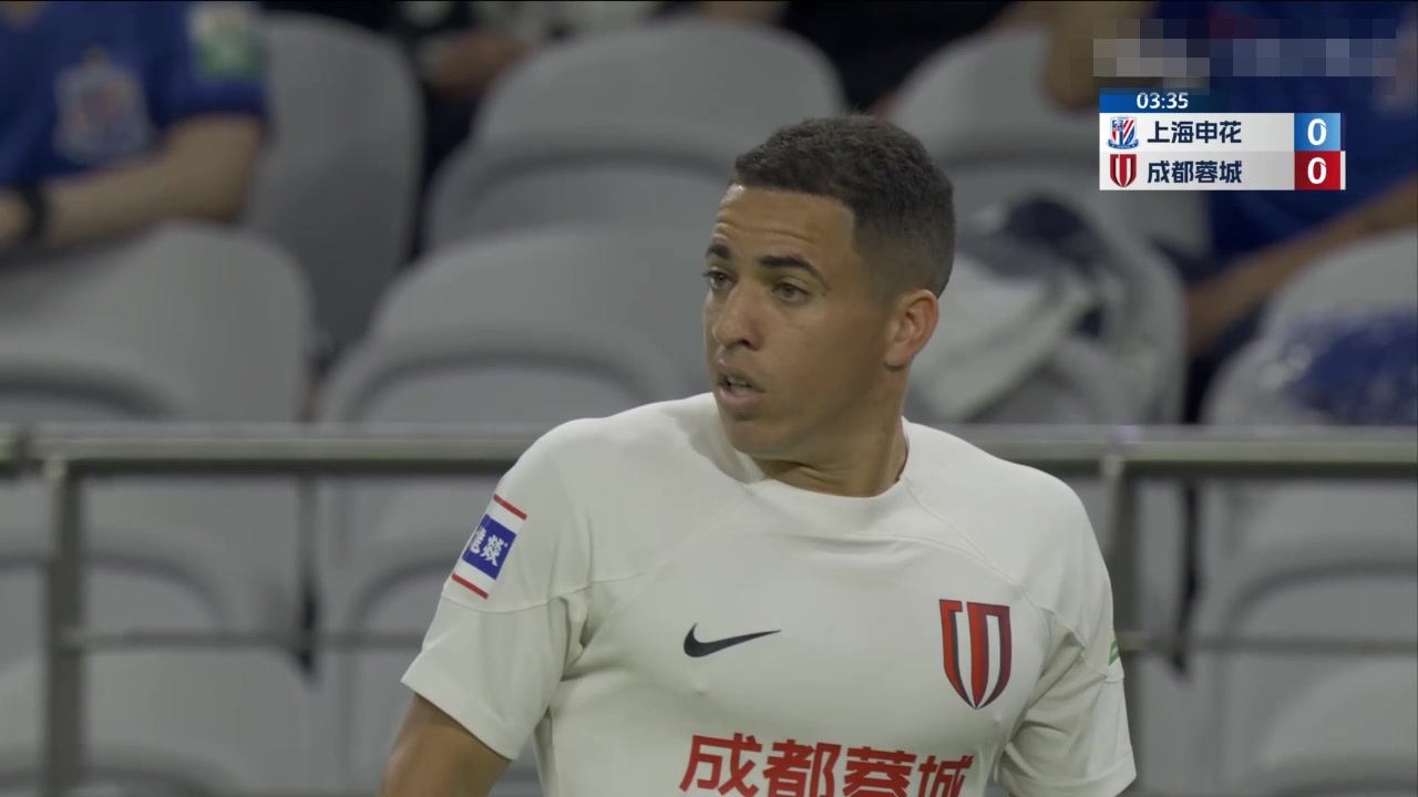 阿马杜解围失误，蒋圣龙不慎自摆乌龙，蓉城1-0申花