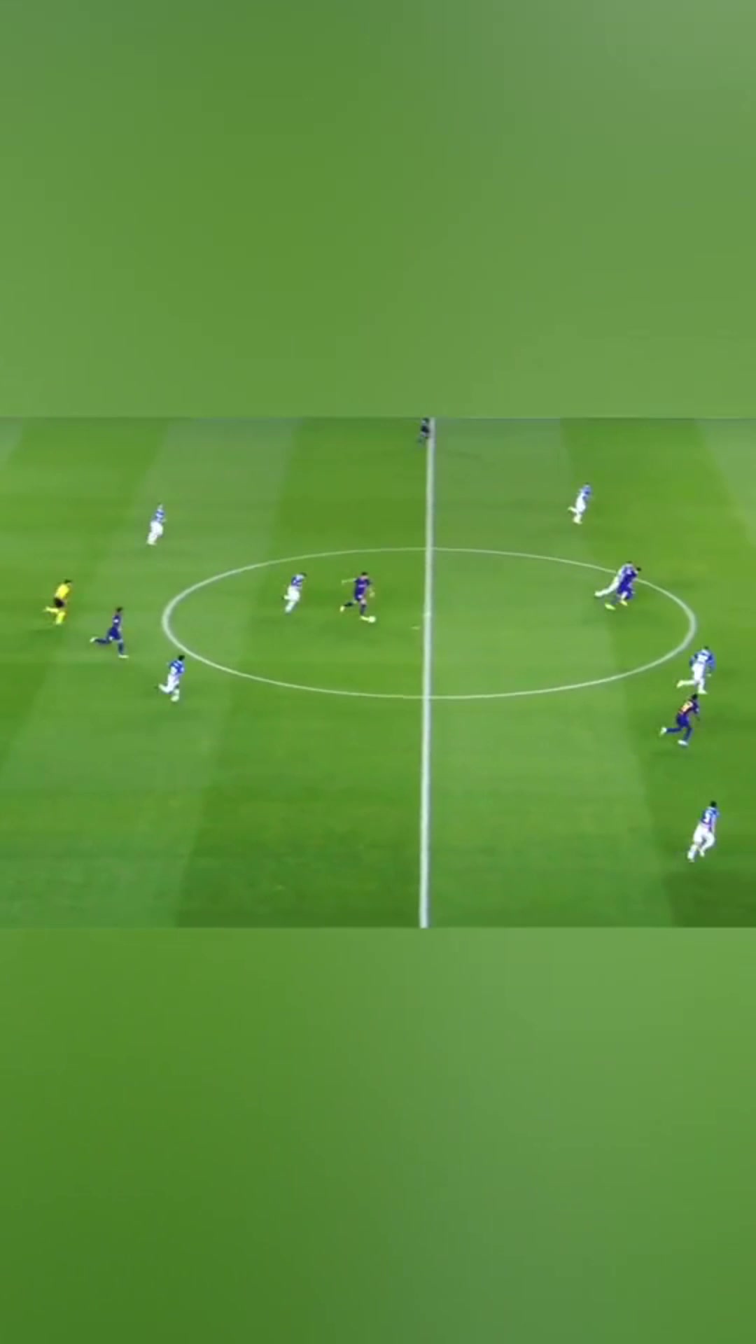 从门将发起的进攻！数一数巴萨传了几次球？！