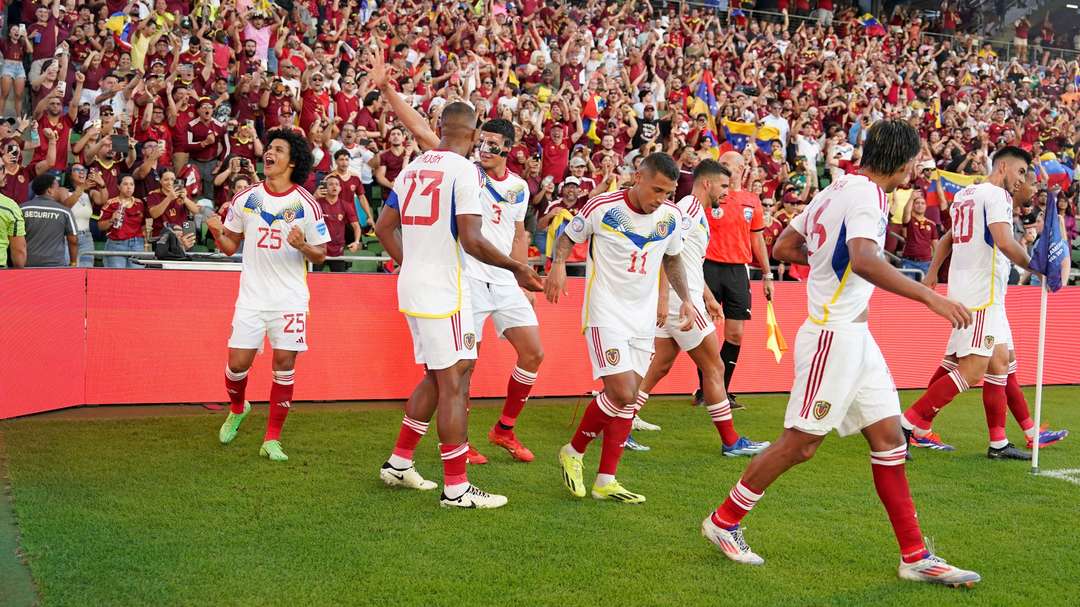 美洲杯-委内瑞拉3-0牙买加三战全胜头名出线 1/4决赛将战加拿大
