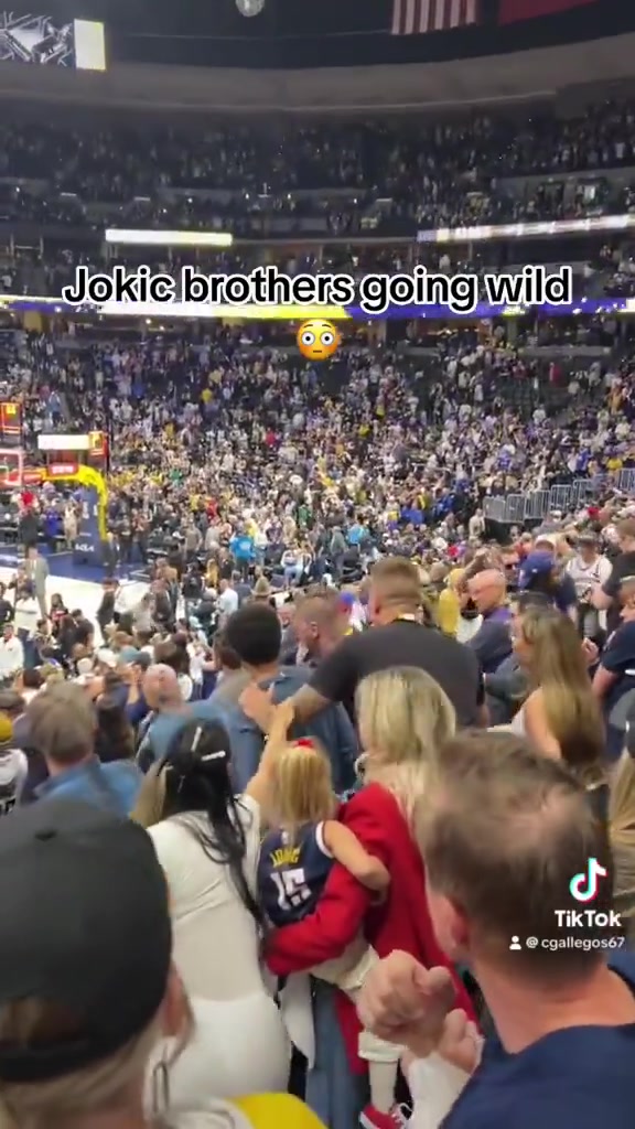 追诉期这么久因4月份这一拳 约基奇哥哥被指控三级袭击