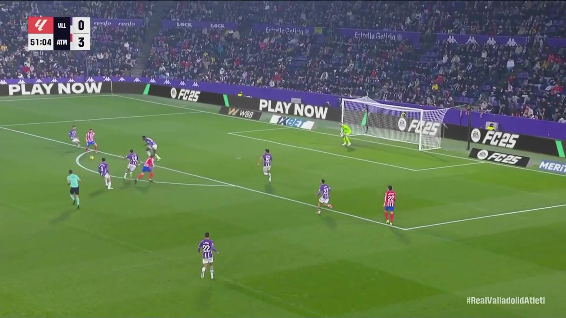 致敬博格坎普！格列兹曼丝滑转身接挑射破门