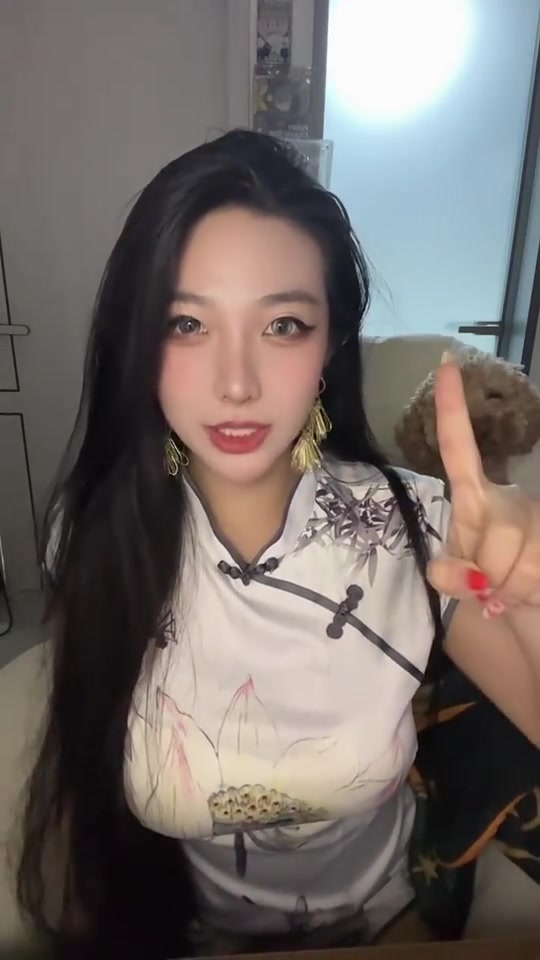 [你怎么看？]网红点评总决赛G1：又是大逆转，他是哈利伯顿还是哈利波特？