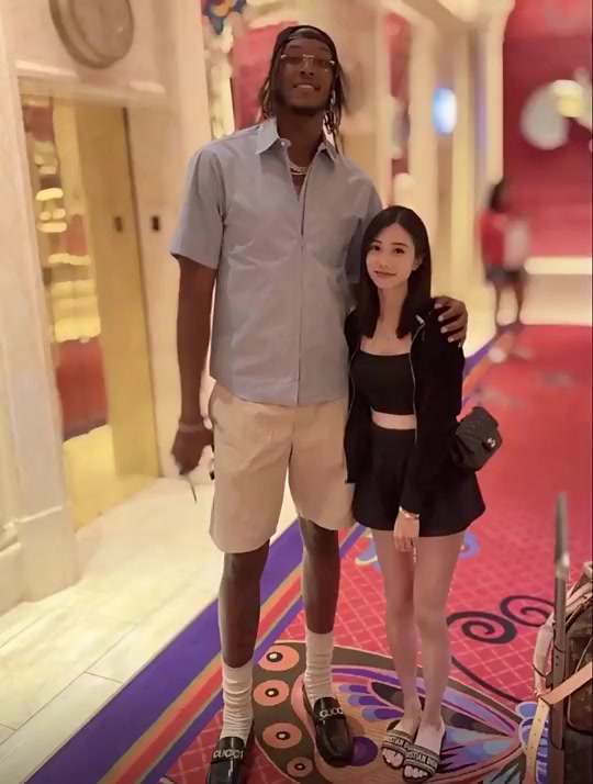 美女博主曾偶遇特纳，现在想见他要去密尔沃基了