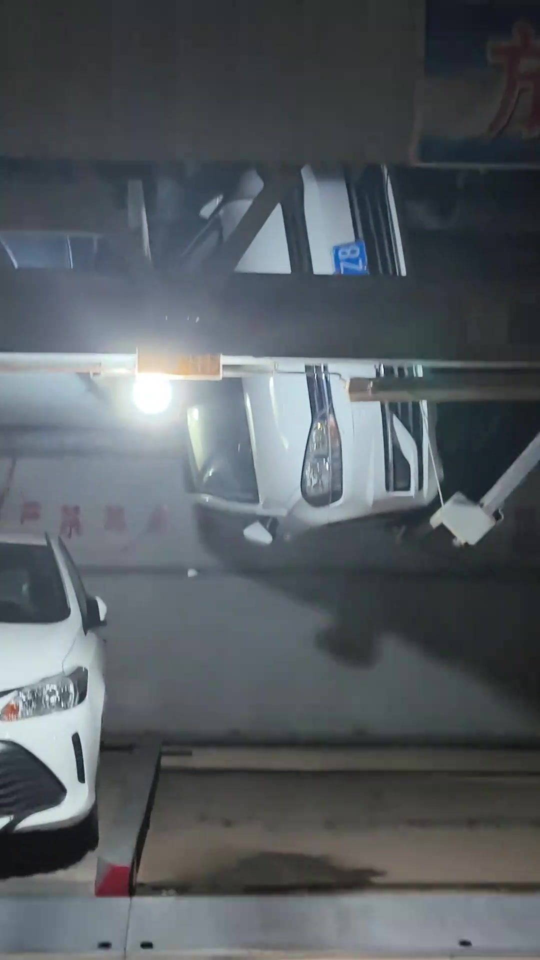 这侧方位停车怎么跟我当时学的不一样