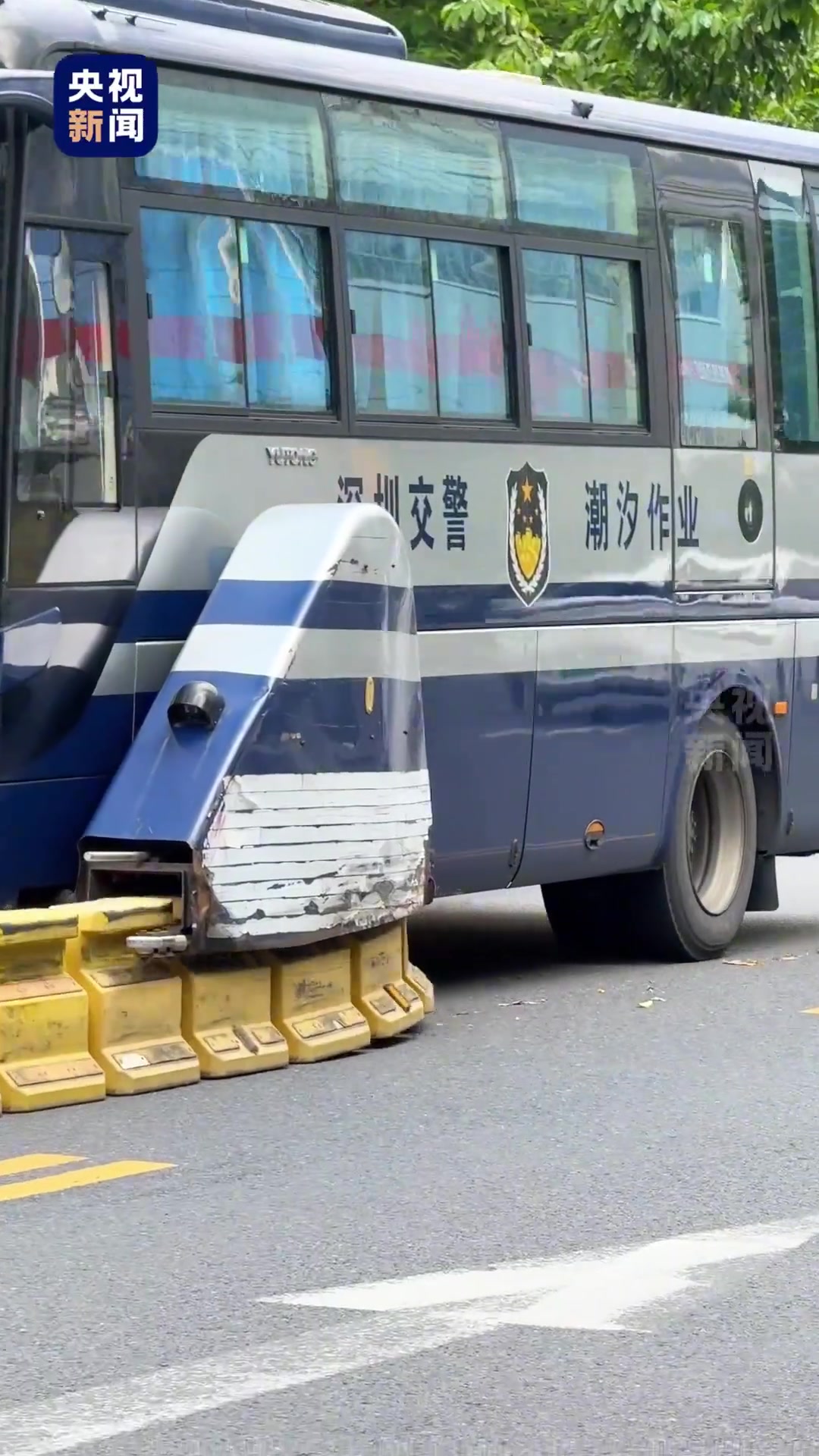 路上有个“大拉链”潮汐车道丝滑变道治愈强迫症