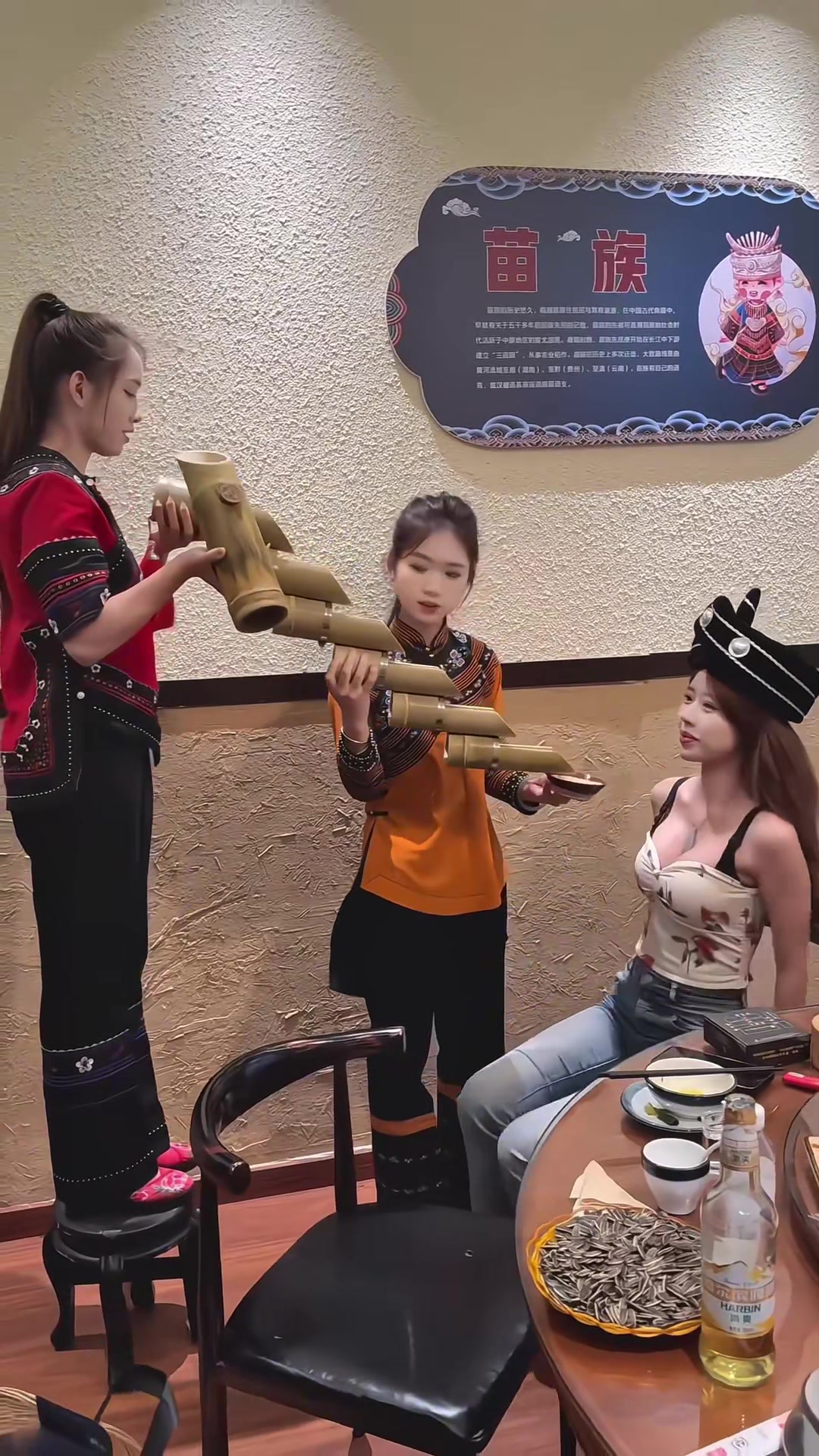 蒙自的姑娘们真的太热情了！