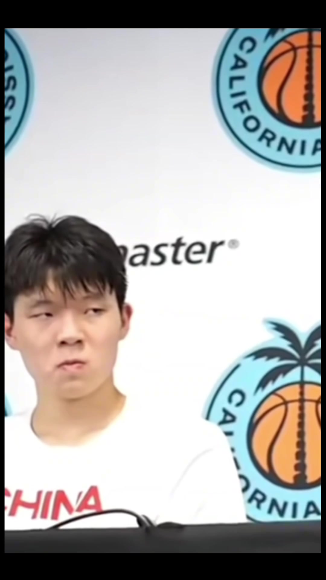 瀚森好可爱啊哈哈
