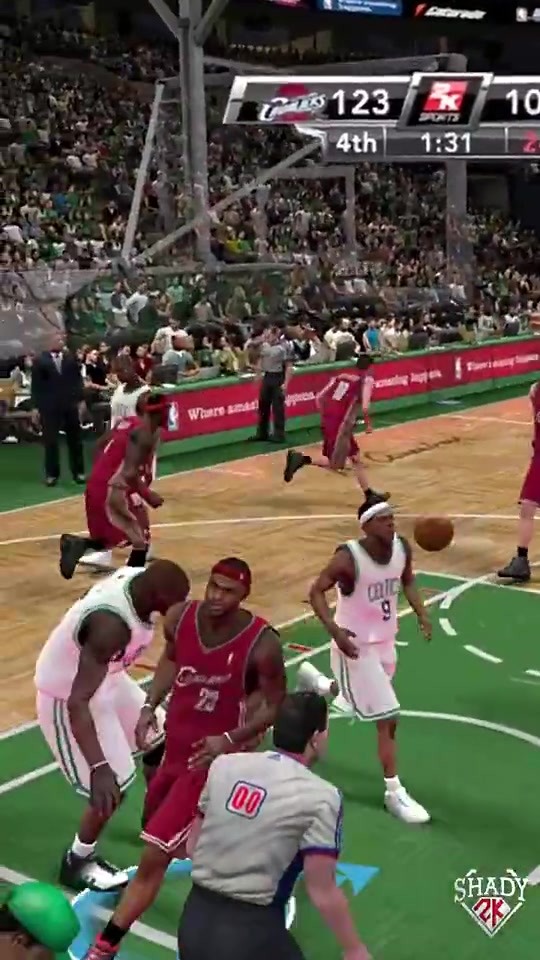 那年第一次拿MVP！2K9里的詹姆斯，操作起来太丝滑了