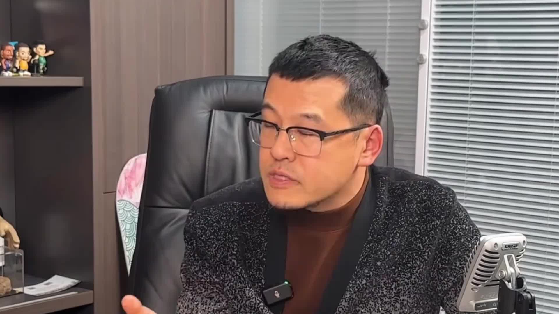 杨毅:小曾和翰森的方式完全不同翰森走的是国内传统中锋的途径