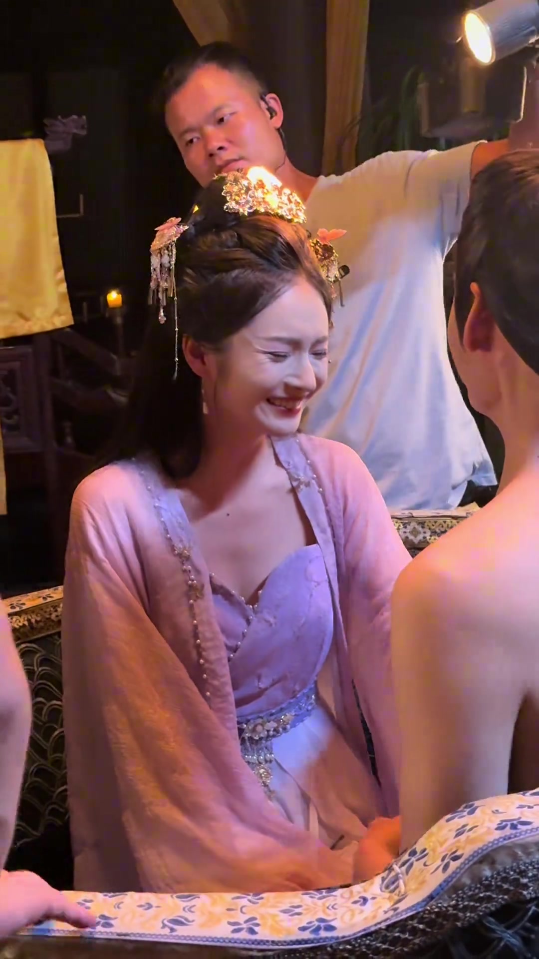 已經(jīng)那么貼近了，真吻又如何