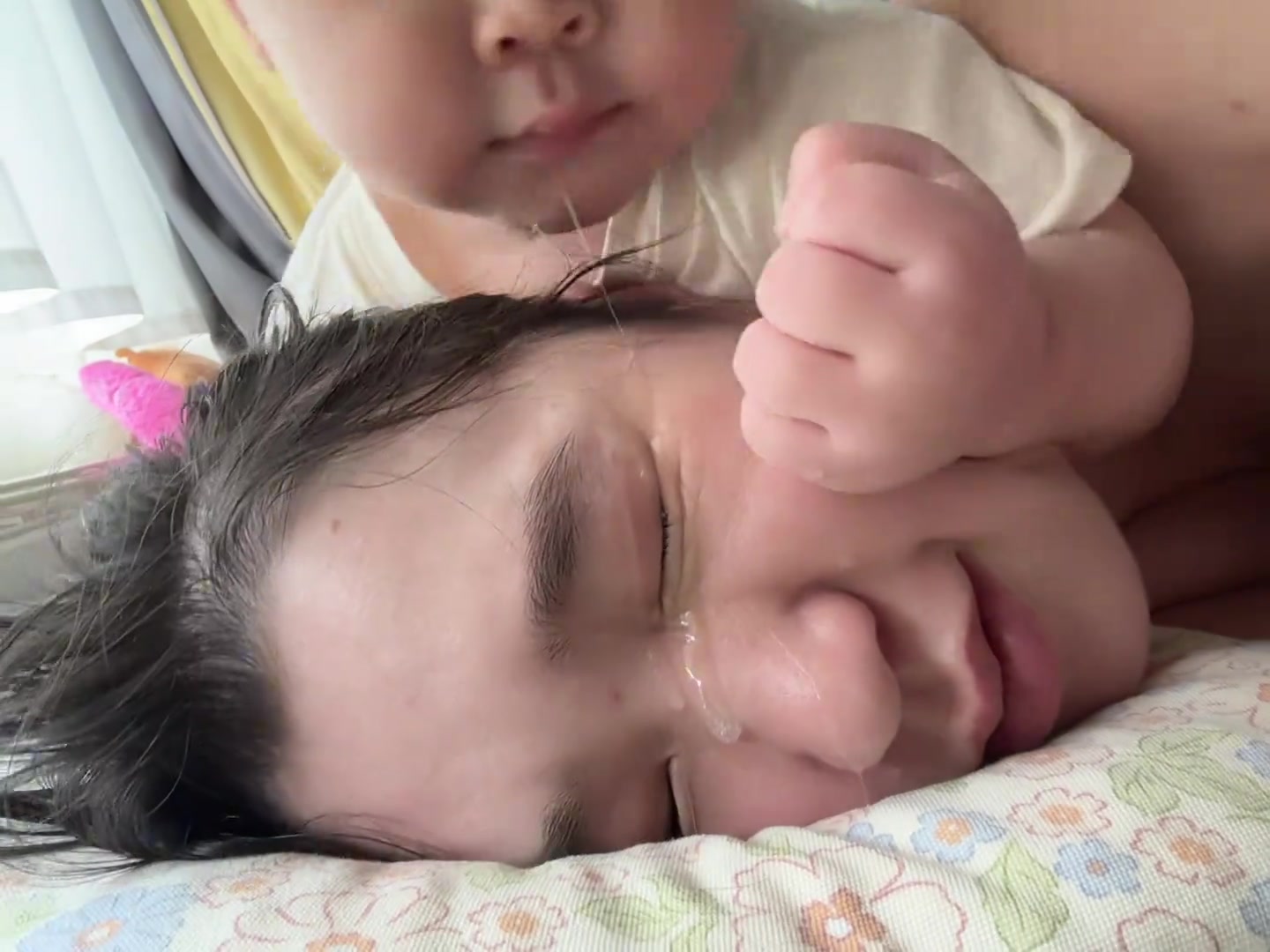 你除了弄我一臉口水還能干什么