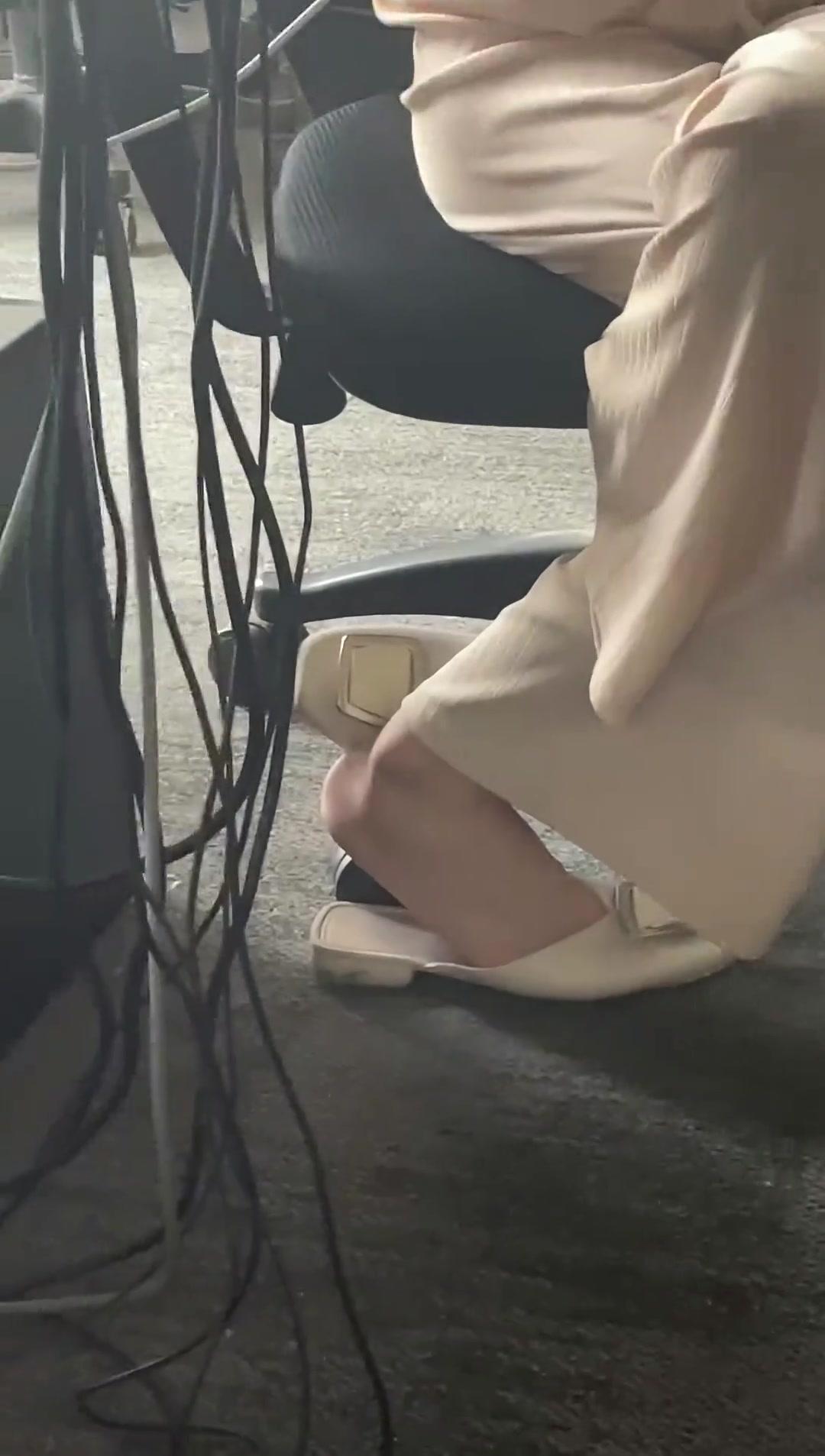 上班时女生遇到这种男同事是不是特烦人