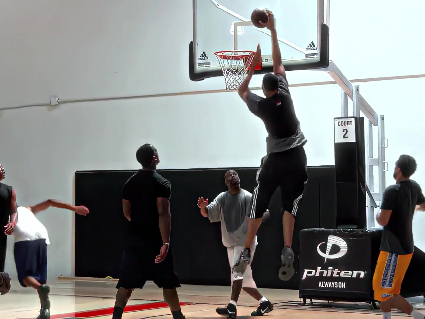[CBA]脖子以下全是天赋！麦基这天赋放眼NBA也没几个