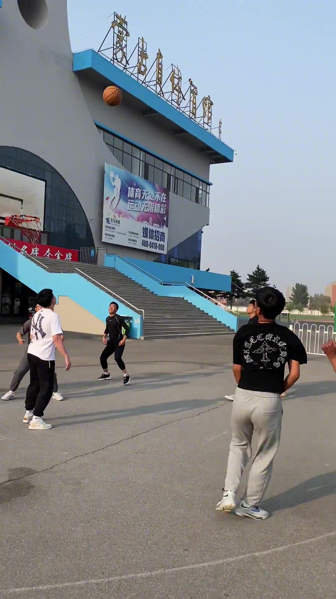 这一勾就是一辈子