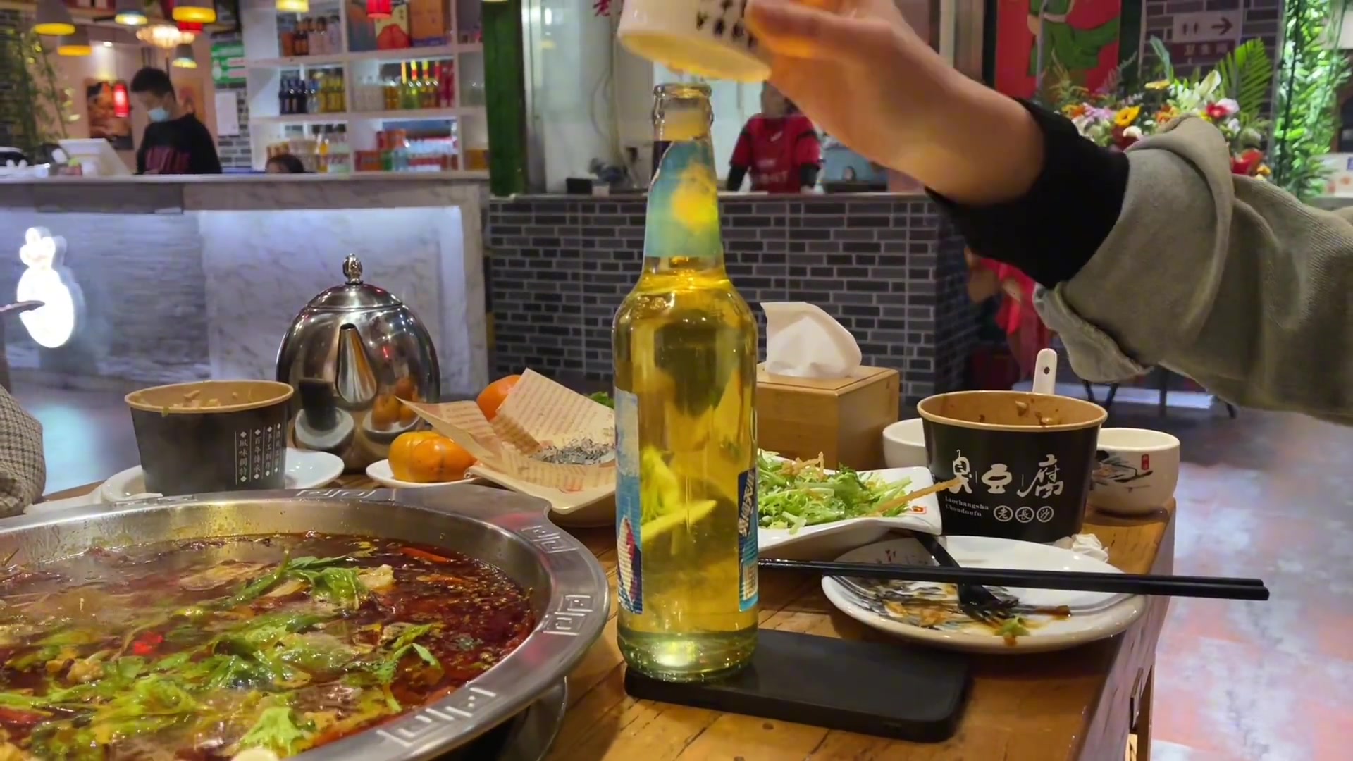小酒桌的艺术：茶满则溢，物极必反