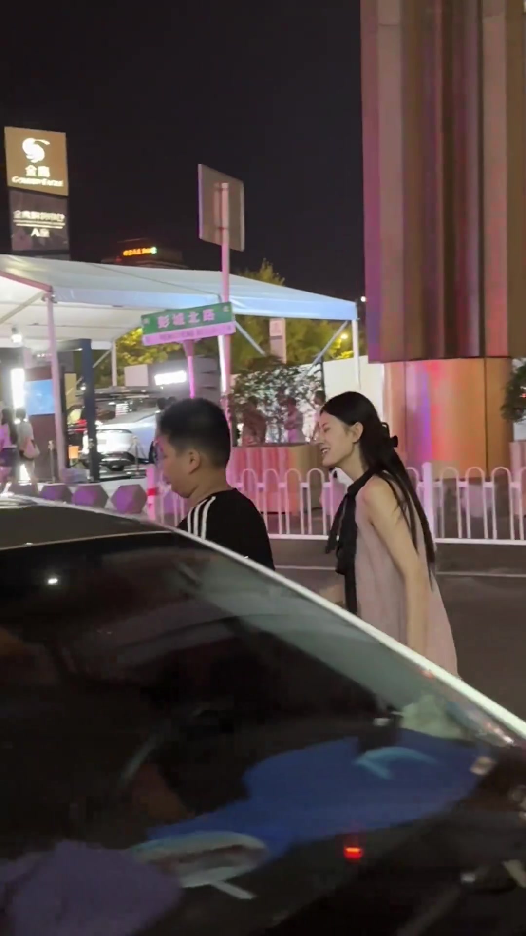 小姨只会哄18岁到25岁的男孩，不会哄11岁的孩子啊
