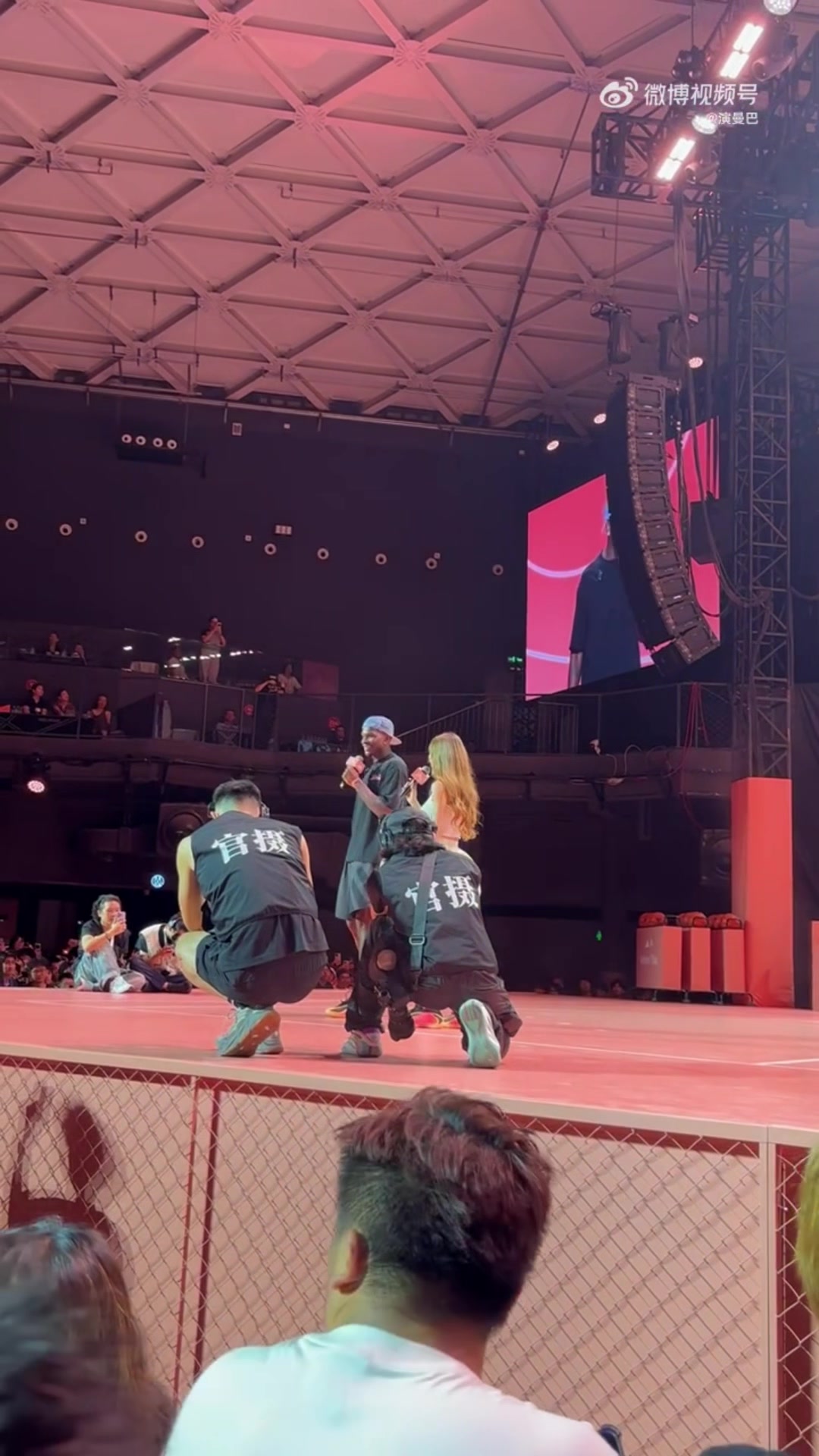 [推荐]谁不爱呢！华子来中国就爱上吃蛋炒饭了
