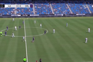 联盟杯-罗伊斯破门 洛杉矶银河2-1奥兰多城夺季军