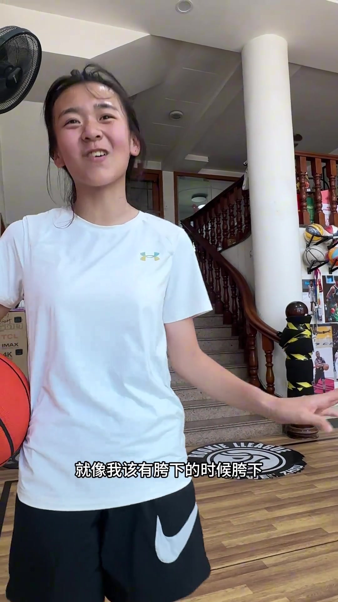【精彩剪辑】坚持不懈！小菜鸡和奥妮姐姐1v1单挑竟聊起了亲情