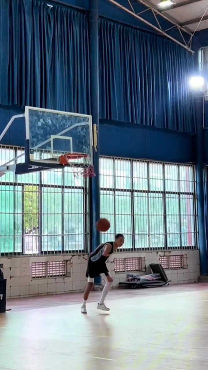[推荐视频]在国内你是文班亚马，在NBA你是sga