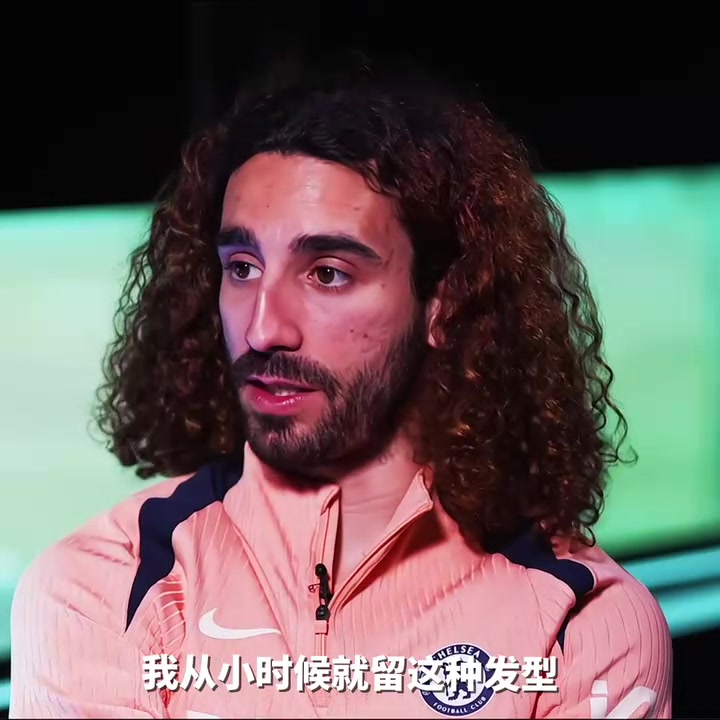 [英超]切尔西不能没有蓬蓬头！库库雷利亚此前解释为什么留这个发型！