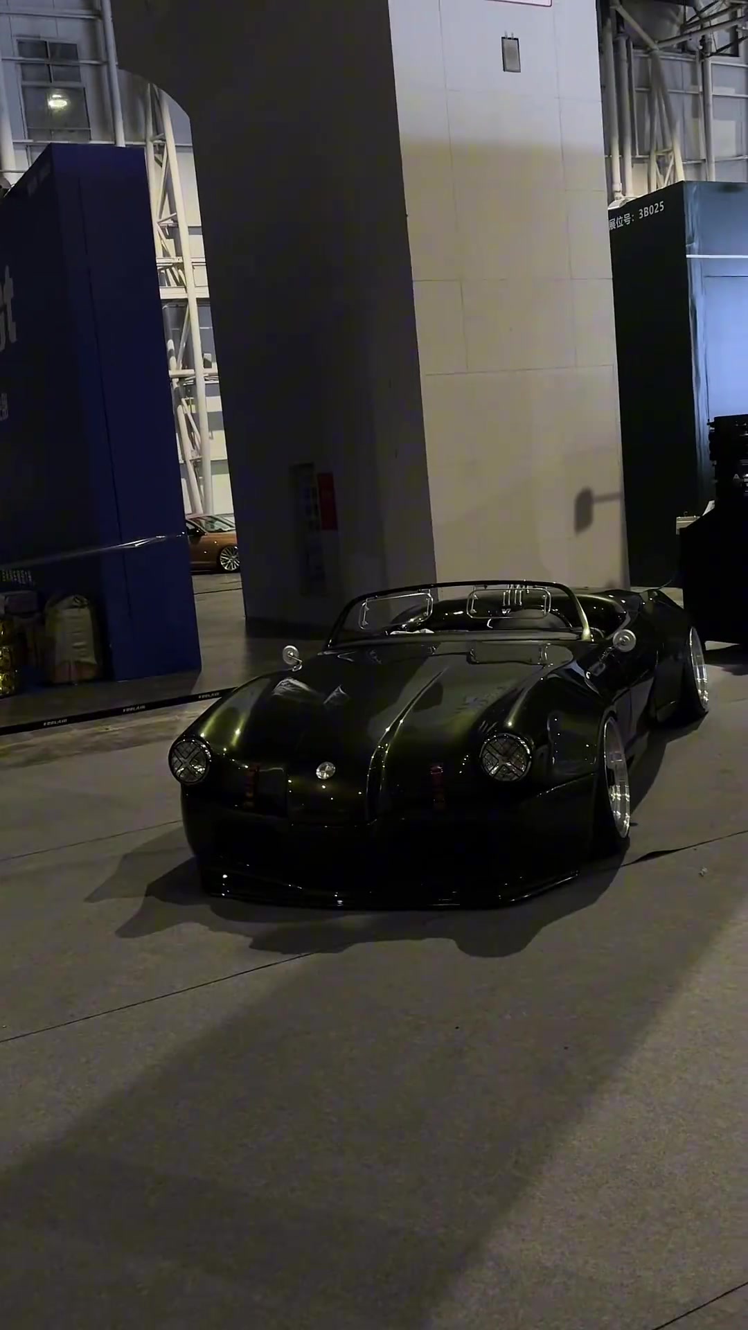 去看车展了！徐杰晒视频：每个人心中都有属于他的Dream Car