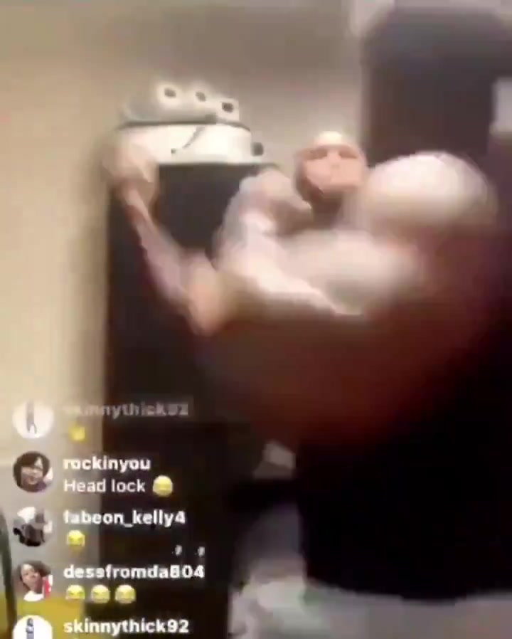 拳拳到肉美媒打趣：这简直就是火箭vs雷霆揭幕战的强度！