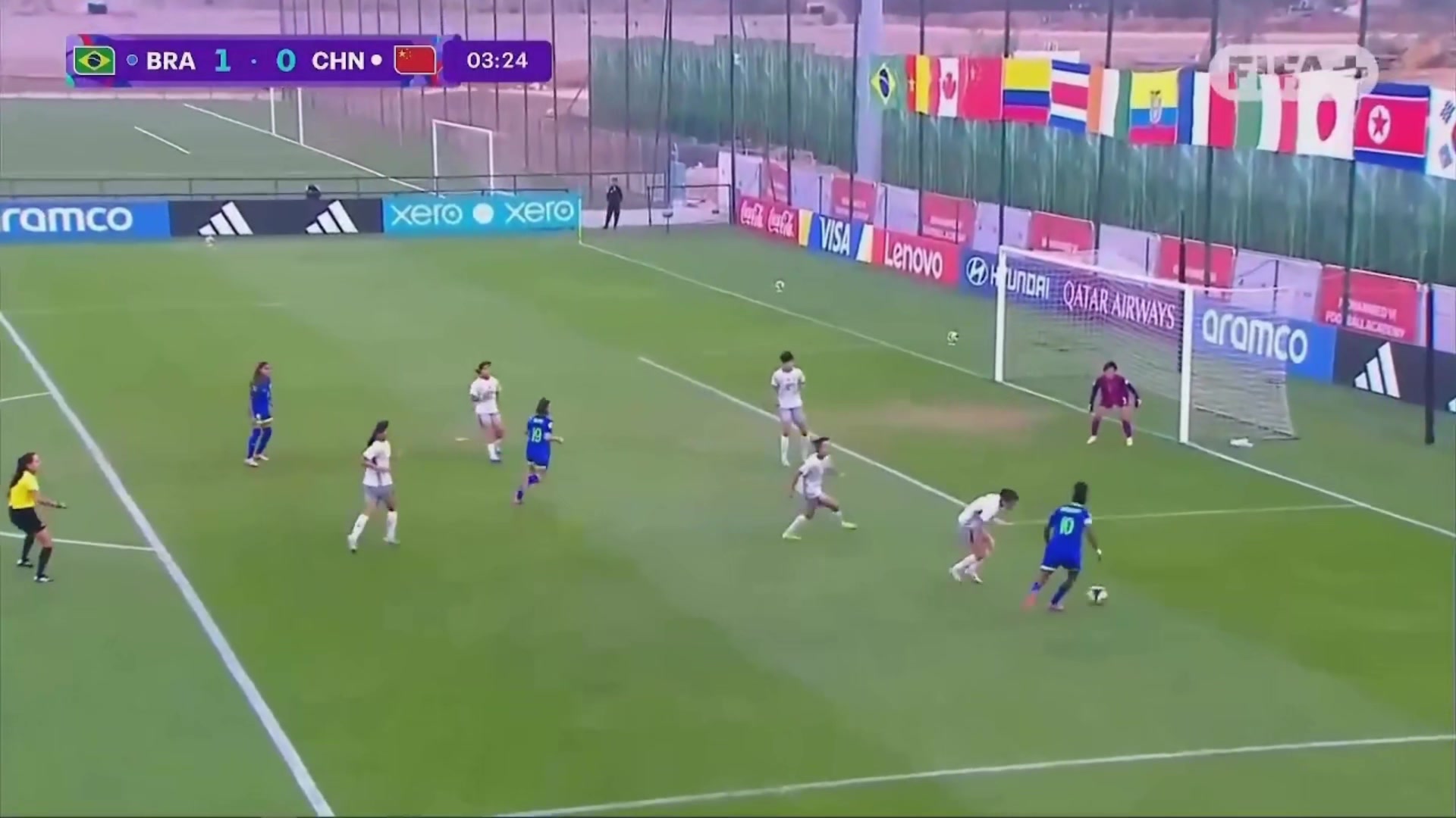 开局不利!开场3分钟U17女足先丢一球,0-1落后巴西!