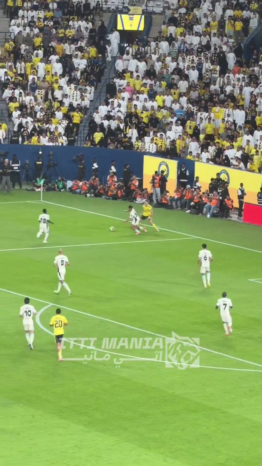 现场球迷实拍感叹:C罗真的不复当年之勇