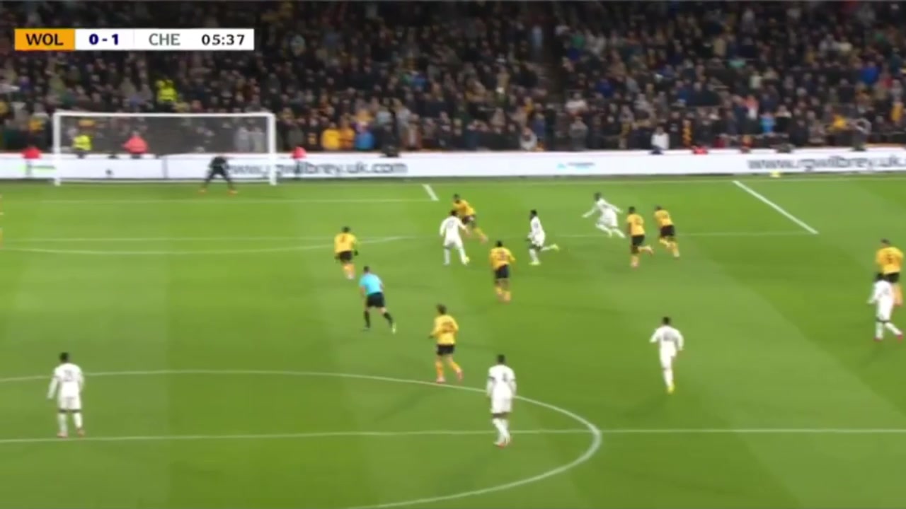 切尔西开场5分钟取得领先!安德烈-桑托斯攻入蓝军生涯处子球!