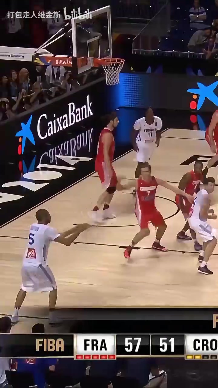 传到出大空位为止!法国队国际赛场出色的团队配合! 传到出大空位为止!法国队国际赛场出色的团队配合!