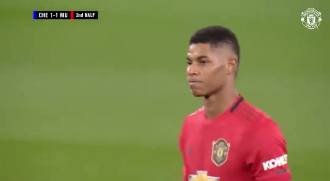 拉什福德面对切尔西,超远距离的十分角任意球