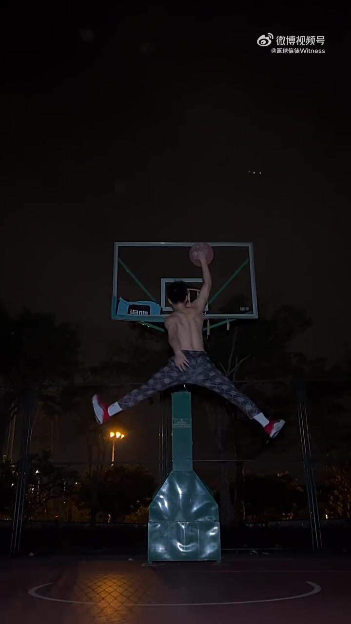 不是，哥们你乔丹啊？