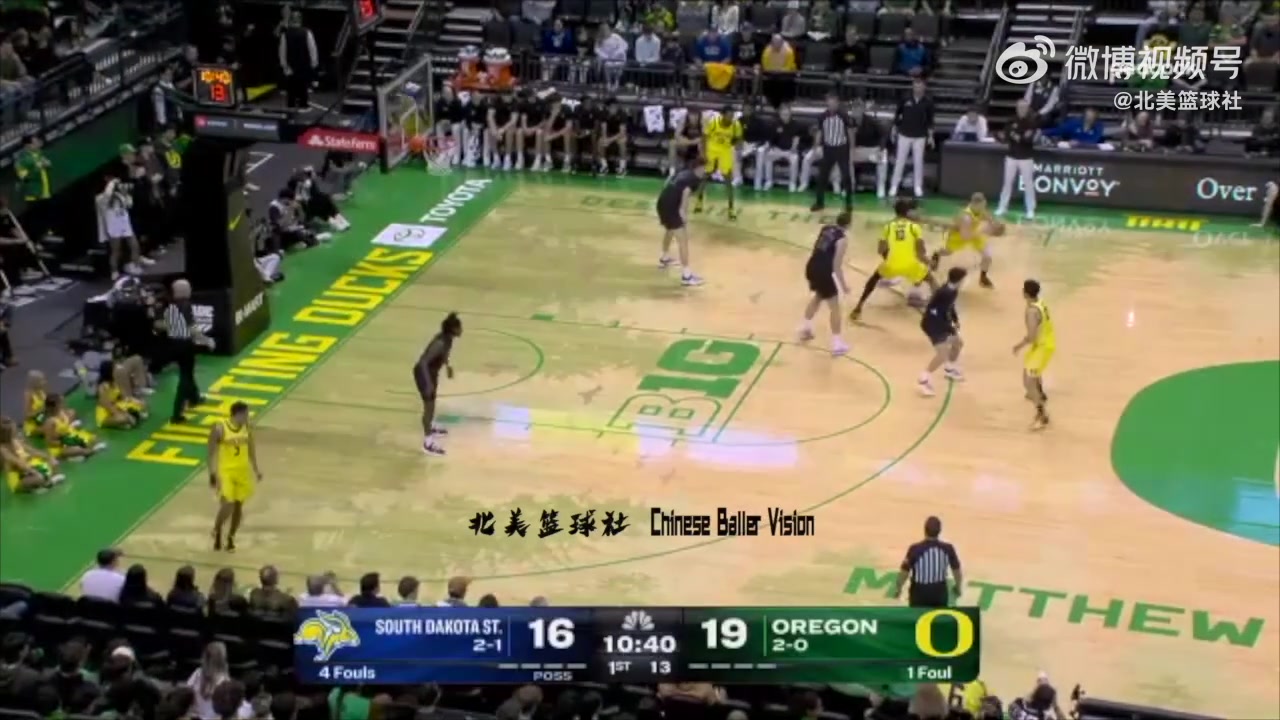 林葳持球突破对手上篮命中,打进NCAA生涯首记运动战进球!