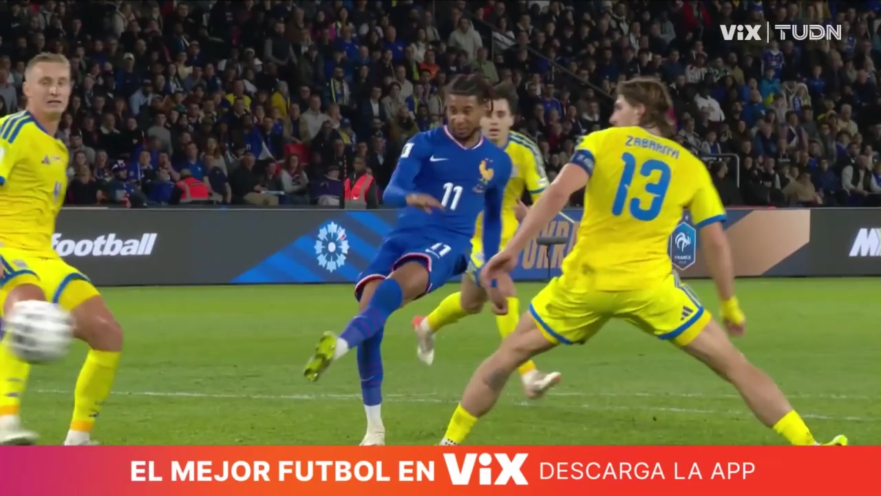 法国再下一城！奥利塞禁区内灵巧转身打门得手！坎特不停球送助攻