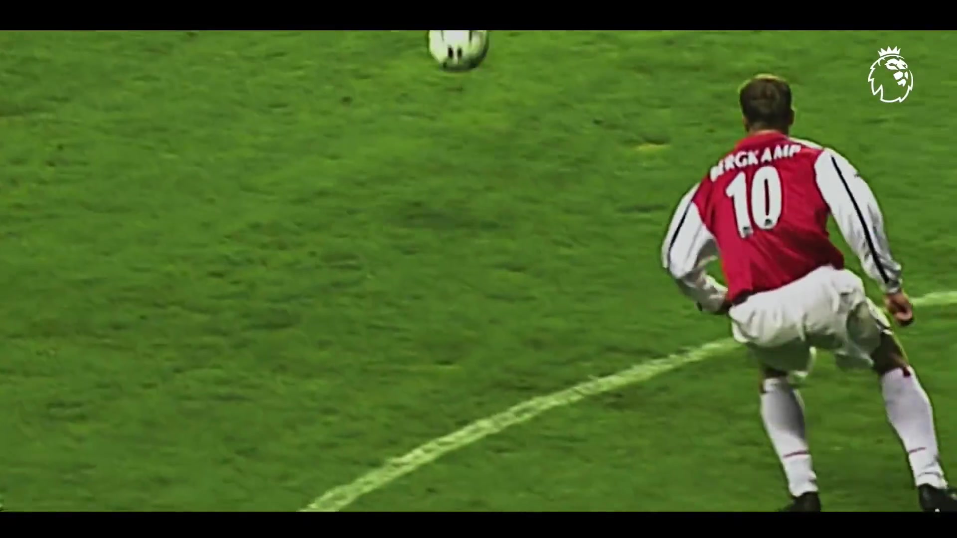 应该被博物馆封存的进球!看博格坎普回顾自己的世纪转身进球!