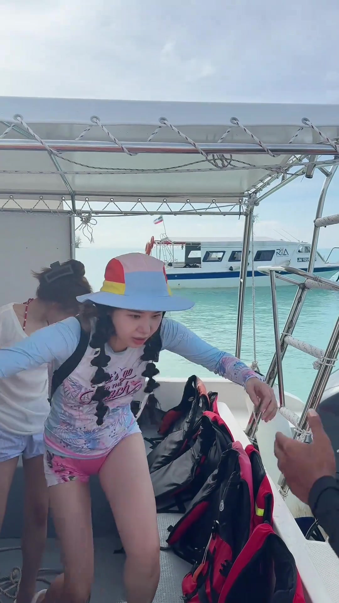 好油的女生啊！小哥被油的猝不及防！！