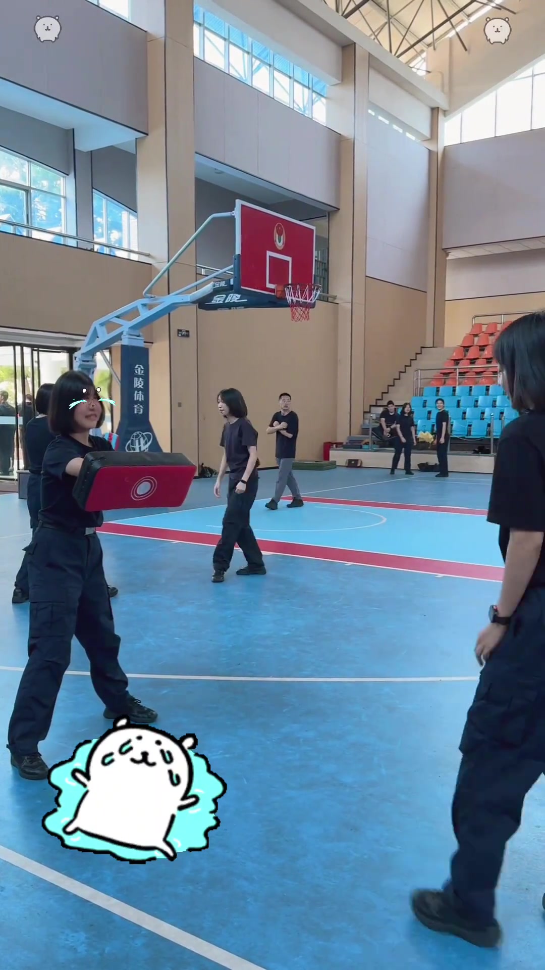 女生都叫你不要那么用力了！你还全力一击！！