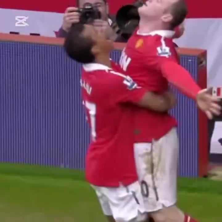 独家记忆！纳尼、鲁尼连线，鲁尼的经典倒钩成名画