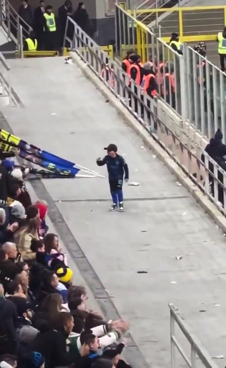 这就对味了！看来下一届梅阿查北看台领袖已呼之欲出