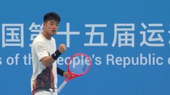 11月18日全运会网球男单1/4决赛 孙发京0-2吴易昺 全场集锦