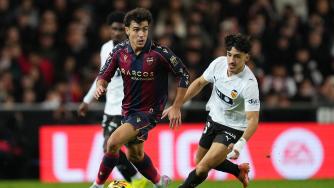 西甲-雨果-杜罗倒钩破门制胜 瓦伦西亚1-0莱万特