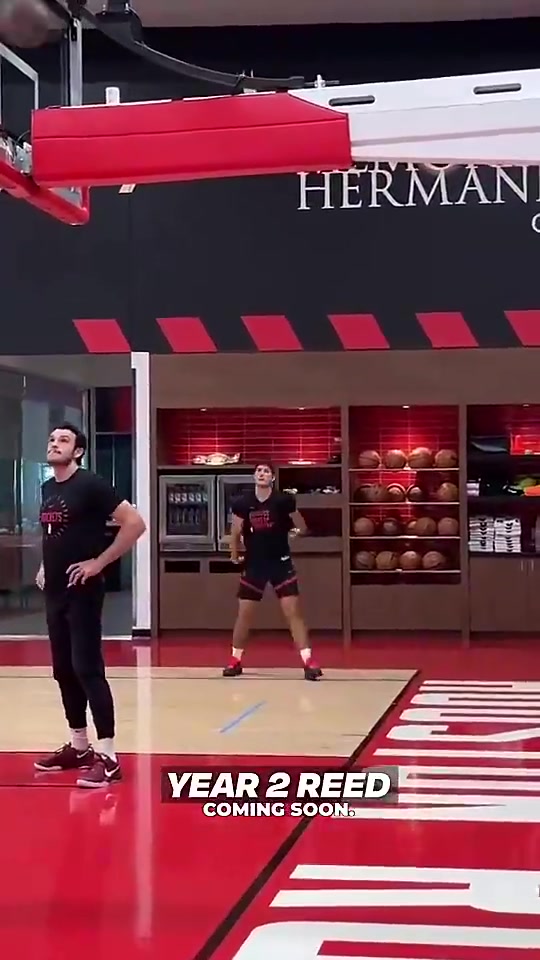 【值得一看】属于是厚积薄发！谢泼德此前训练底角三分9中9！弹