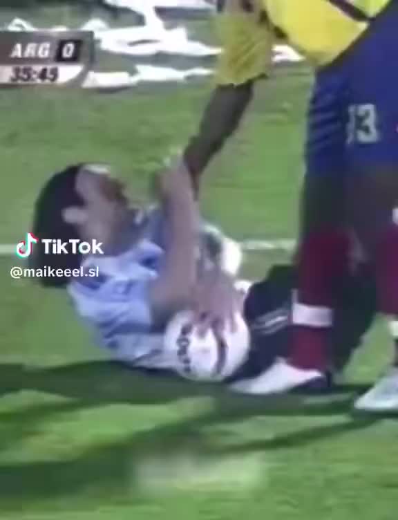 偷袭！梅西这个进球你看过吗？