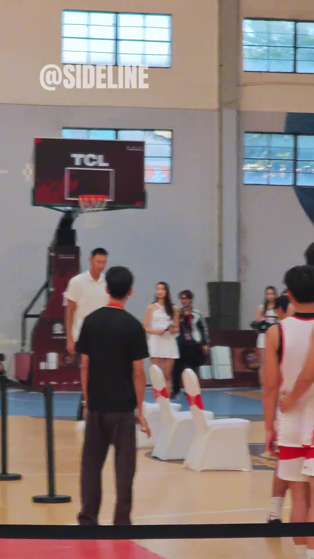 [关键对位视频]大哥⬇️出席易建联杯东莞赛区决赛！