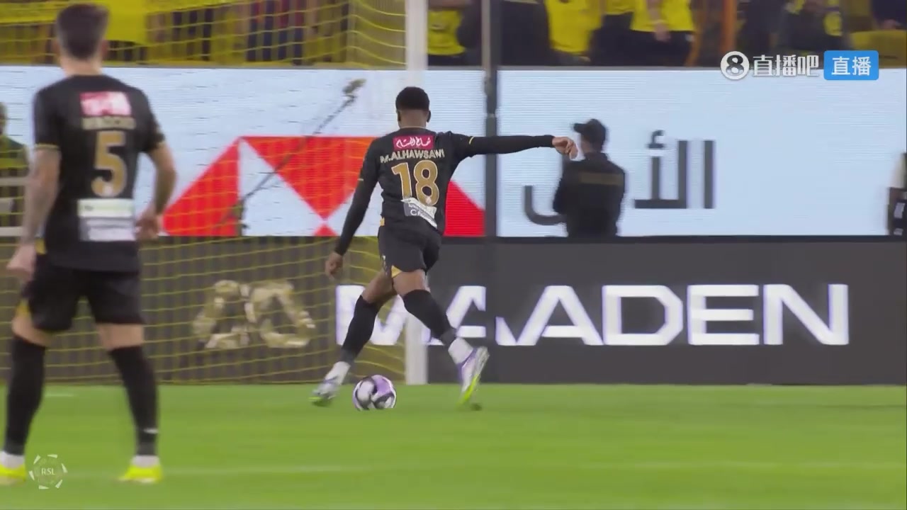 【今日双队集锦】赛哈特海✌️湾扳回一城！豪萨维劲射世✨界波破门！