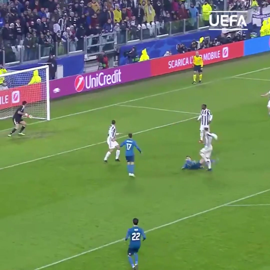 【比赛高能镜头】再来回顾一下18年欧冠➡️对阵尤文C罗精彩倒钩破门