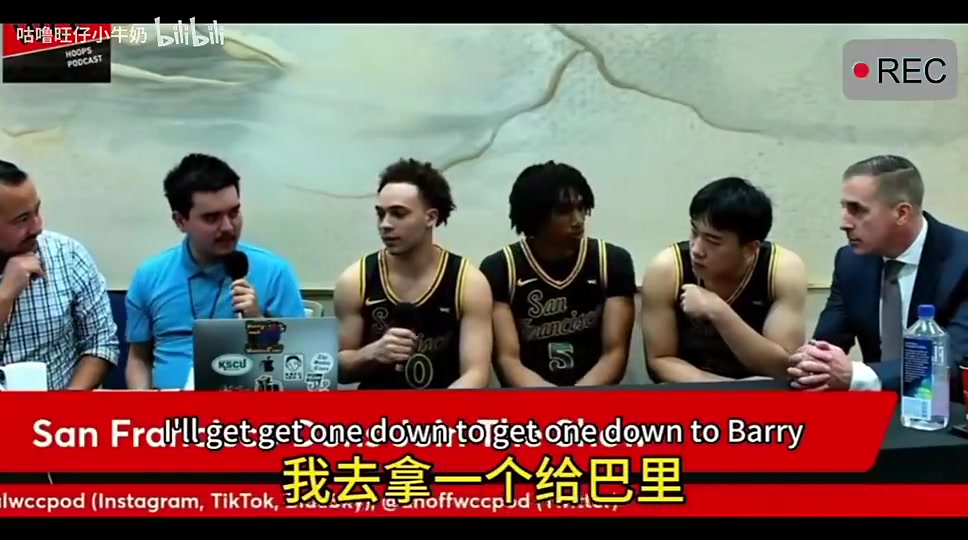 [热点视频]更壮了！王俊杰接受采访：对自己进攻很有信心，防守也没有问题！