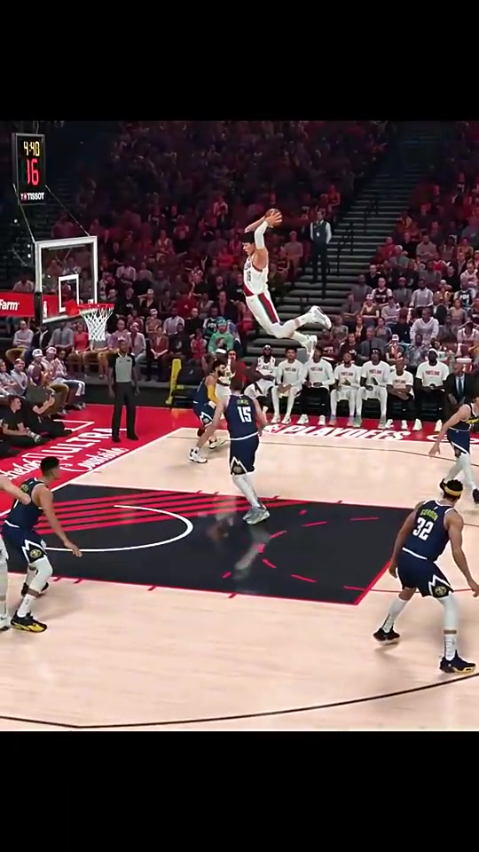 【你怎么看？】这操作有点离谱了网友2K模拟杨瀚森各种逆天暴扣打爆约基奇